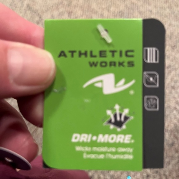 Athletic Works Women’s Dri-More Long Sleeve Shirt - Picture 4 of 4